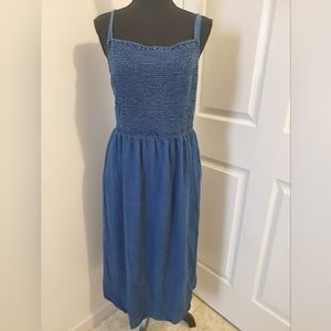 Old Navy minimalist smocked bodice jean dress